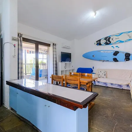 Pine Forest & Sea Retreat - 2 Bedroom Daire